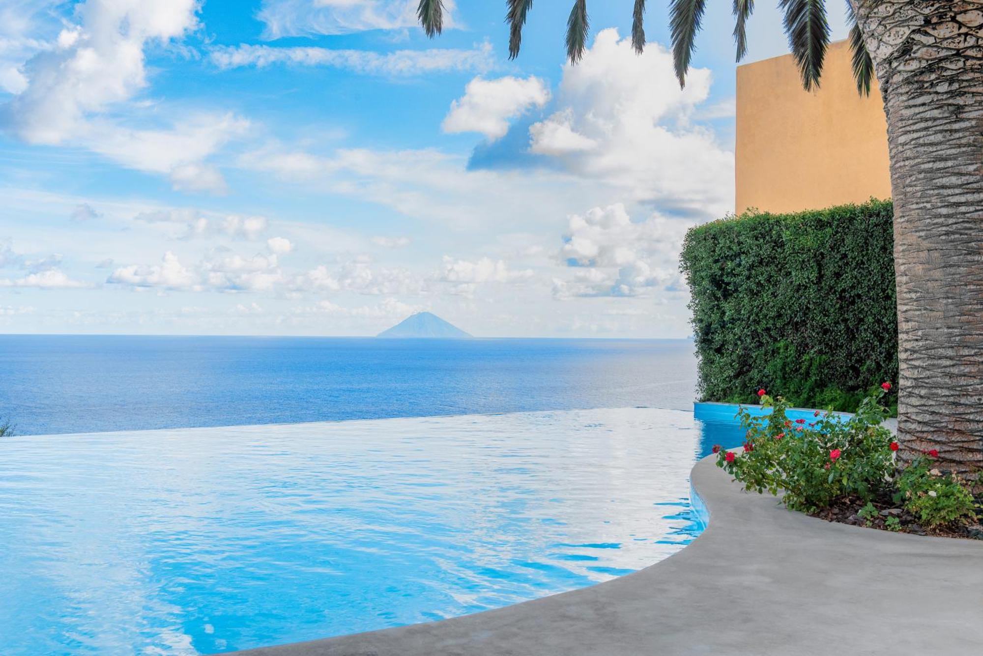 Hotel Ravesi มาลฟา ภายนอก รูปภาพ